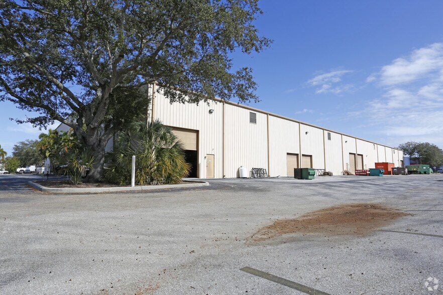 More Photos Of 2322 Whitfield Industrial Way, Sarasota Warehouse For Sale