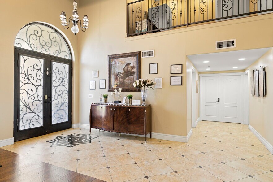 More Photos Of 10448 N 106th Pl, Scottsdale Assisted Living For Sale