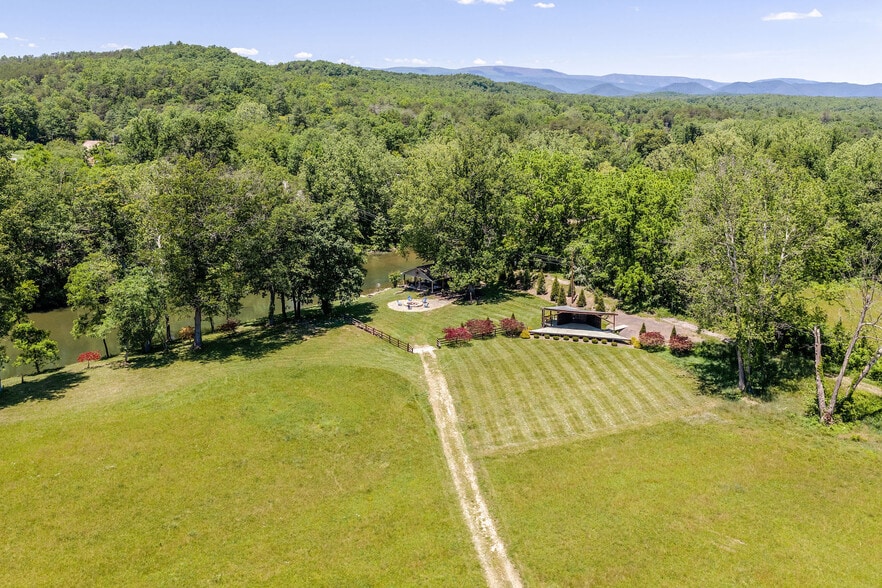 More Photos Of 4301 Longdale Furnace Rd, Clifton Forge Lodge Meeting Hall For Sale