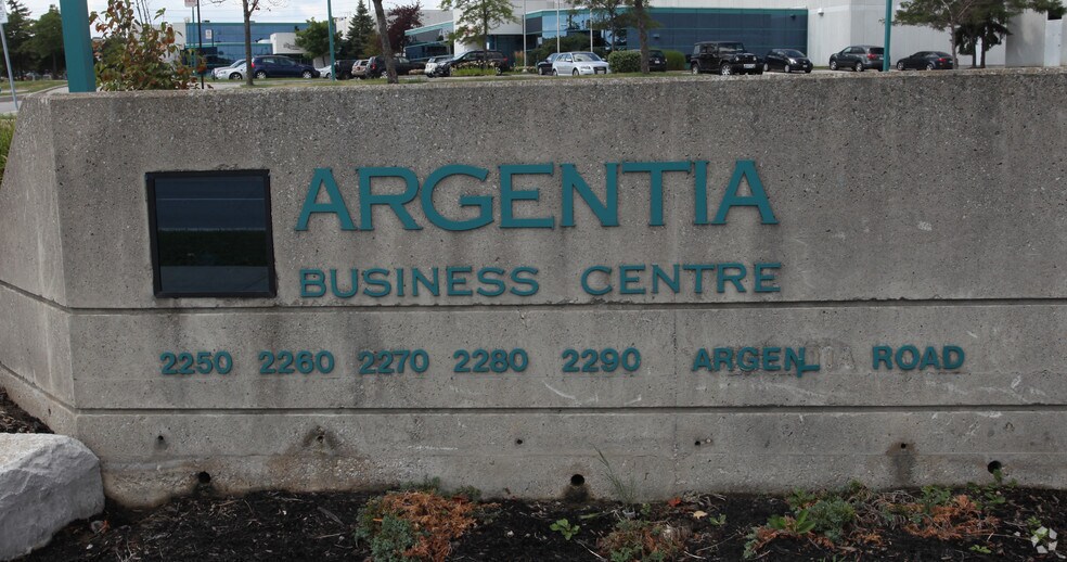 More Photos Of 2270 Argentia Rd, Mississauga Light Distribution For Lease