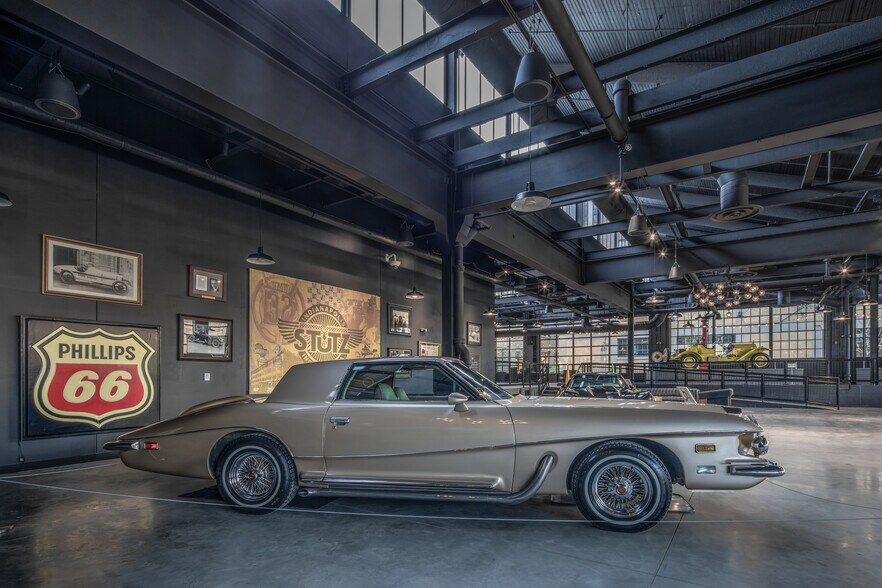 More Photos Of 1020-1090 N Capitol Ave, Indianapolis Loft Creative Space For Lease