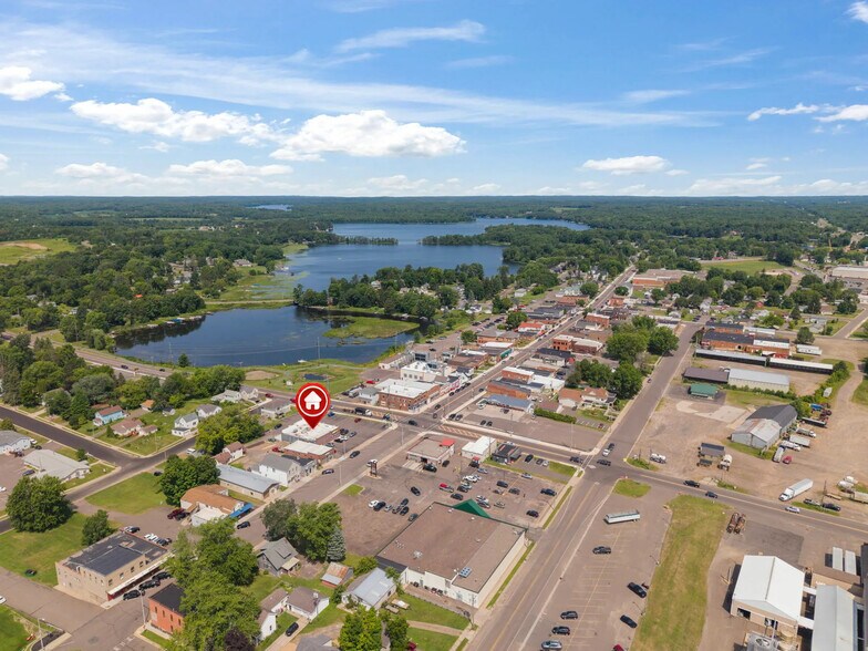More Photos Of 1201 Elm St, Cumberland Storefront For Sale