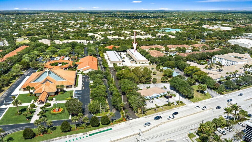 More Photos Of 212 N U.S. Hwy 1, Tequesta Warehouse For Lease