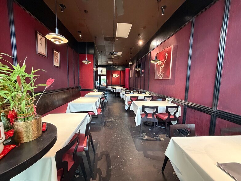 Primary Photo Of 800 W Las Tunas Dr, San Gabriel Restaurant For Lease