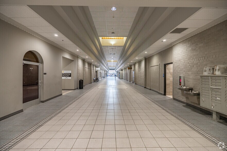 More Photos Of 420 W Morris Blvd, Morristown Office For Lease