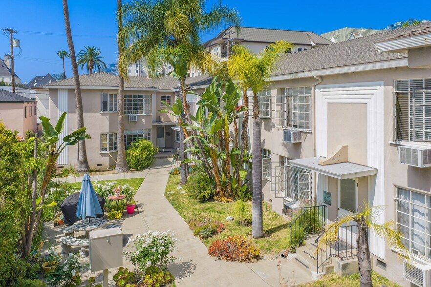 More Photos Of 1425 N Hayworth Ave, West Hollywood Multifamily For Sale