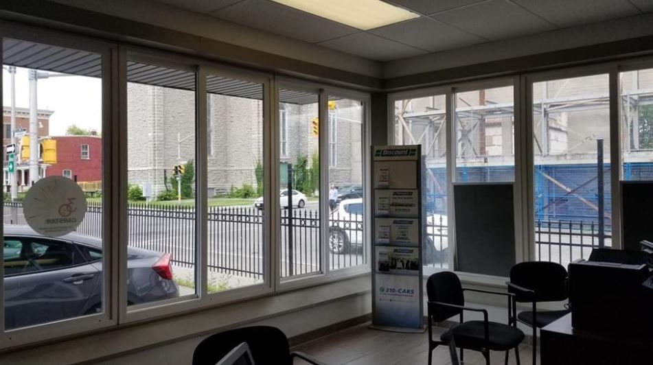 More Photos Of 305 Cumberland St, Ottawa Auto Repair For Sale