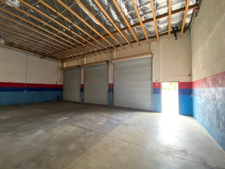 More Photos Of 291-293 W H St, Colton Auto Repair For Sale