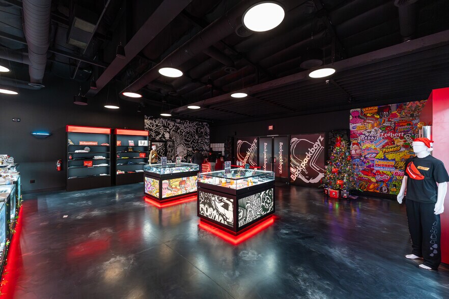 More Photos Of 1090 S Arrowhead Ave, San Bernardino Freestanding For Sale