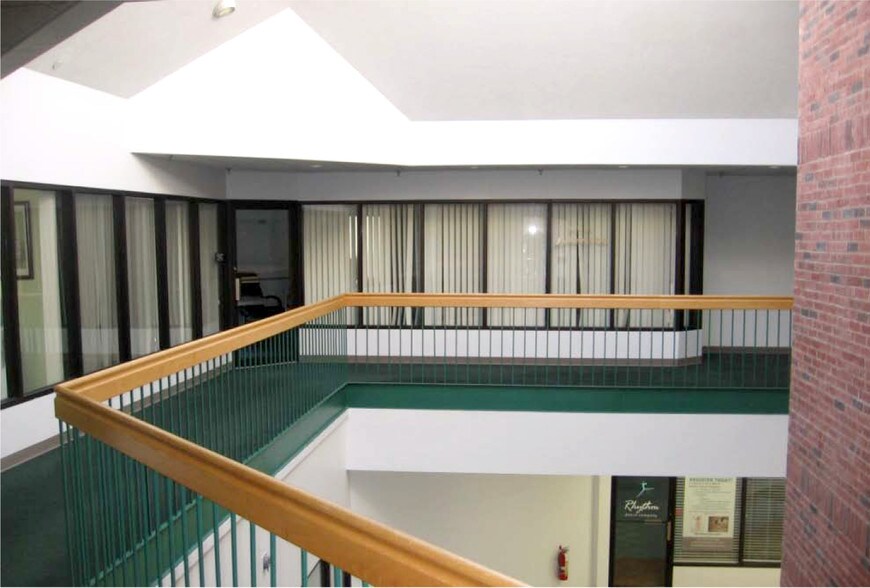 More Photos Of 57 E Main St, Westborough Medical For Lease