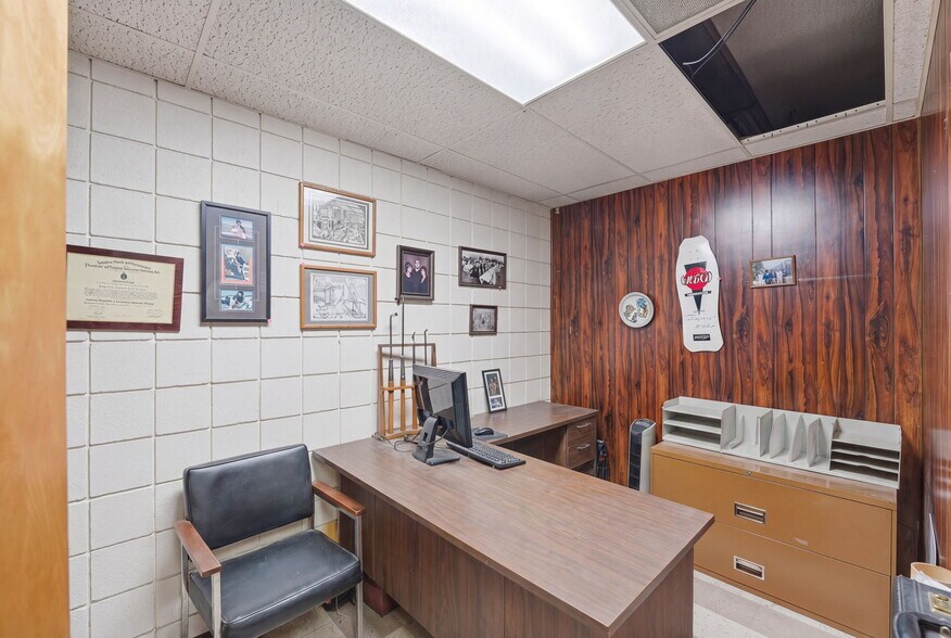 More Photos Of 2268 Long Beach Blvd, Long Beach Medical For Sale