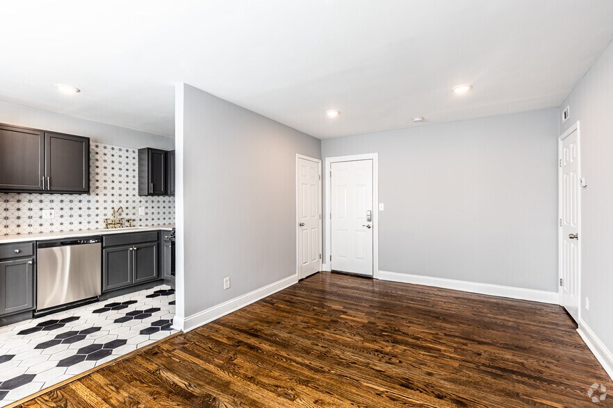 More Photos Of 3457 Holmes St, Kansas City Apartments For Sale