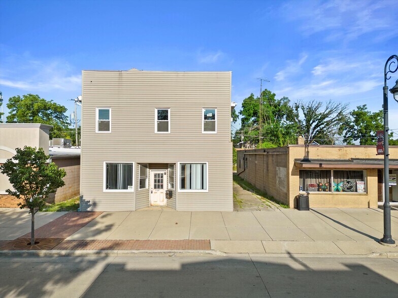 More Photos Of 1030 Main St, Union Grove Storefront Retail Residential For Sale