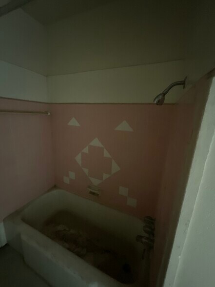 More Photos Of 3201 Texas Ave, La Marque Warehouse For Sale