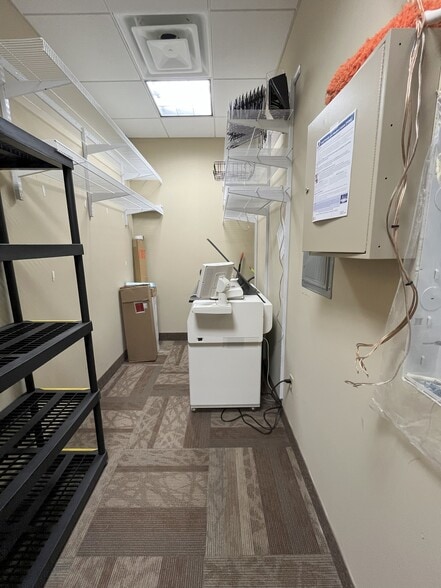 More Photos Of 189 N Main St, Middleton Office For Lease