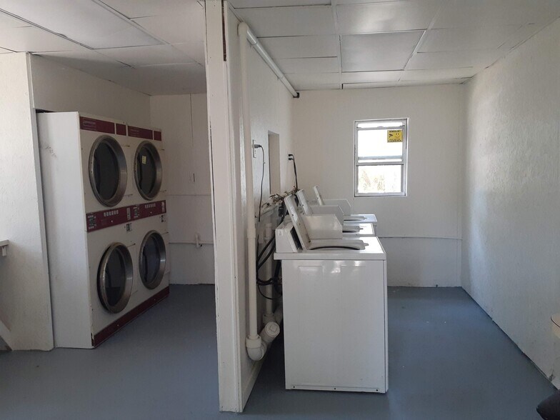 More Photos Of 11951 SW Shiloh Rd, Cedar Key Trailer Camper Park For Sale