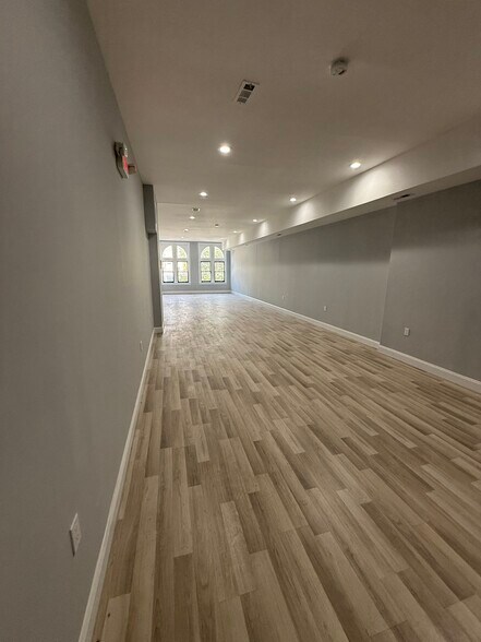 More Photos Of 326 N Howard St, Baltimore Storefront Retail Office For Lease