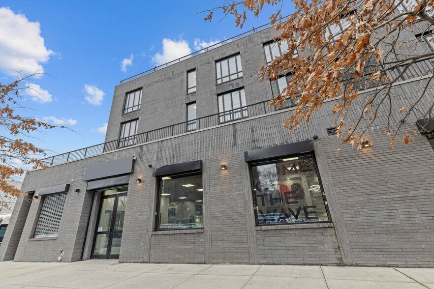 More Photos Of 2490 3rd Ave, Bronx Apartments For Lease