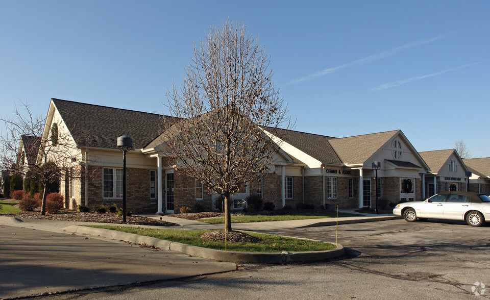 Primary Photo Of 26016 Detroit Rd, Westlake Medical For Lease