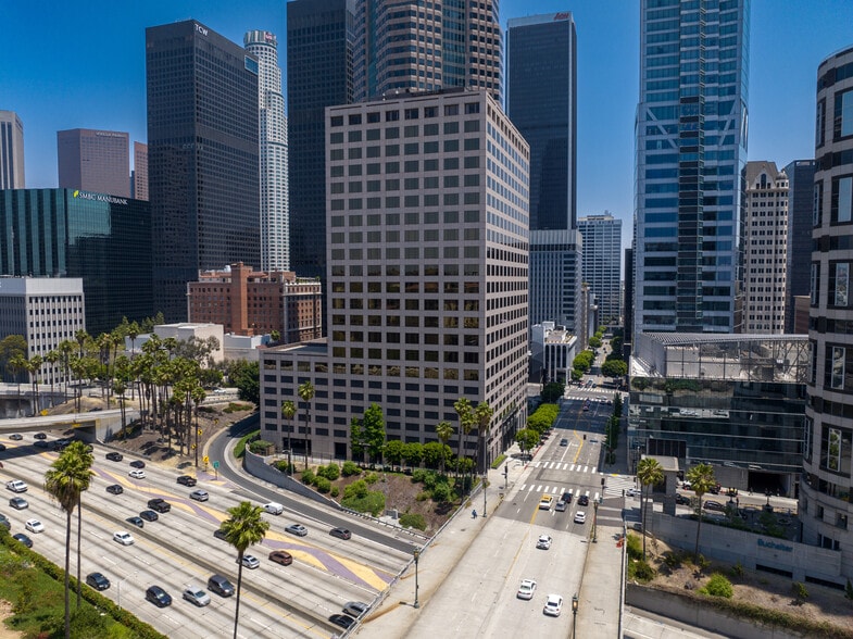 More Photos Of 915 Wilshire Blvd, Los Angeles Office For Lease