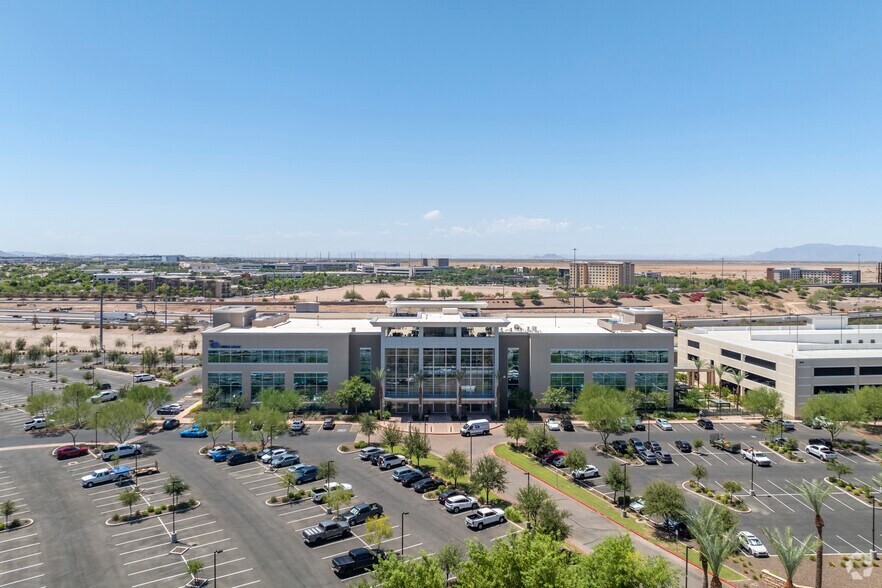 More Photos Of 2625 W Geronimo Pl, Chandler Office For Lease