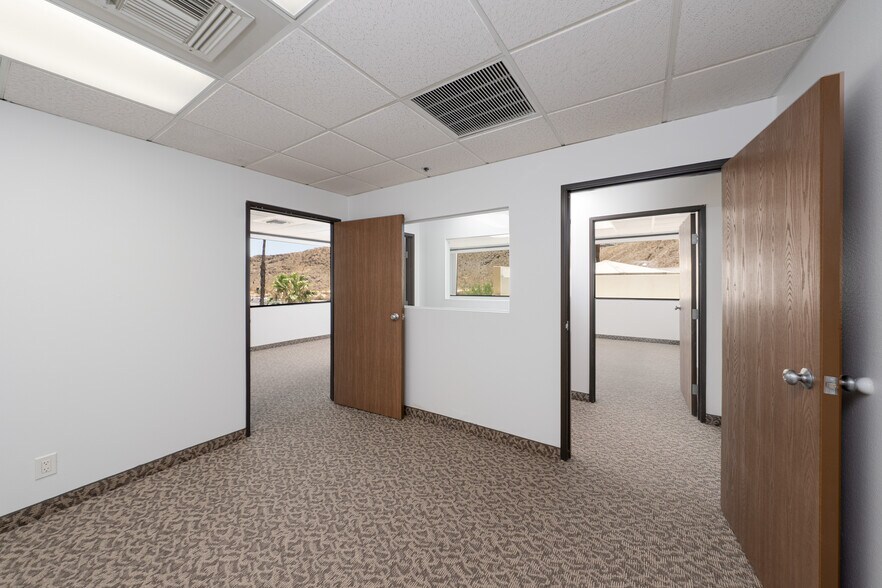 More Photos Of 69550 US Highway 111, Rancho Mirage Storefront Retail Office For Lease