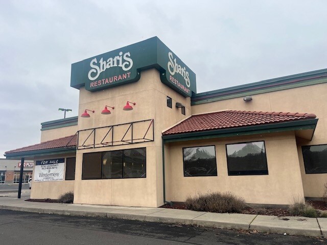 More Photos Of 503 Mount Hood St, The Dalles Restaurant For Sale