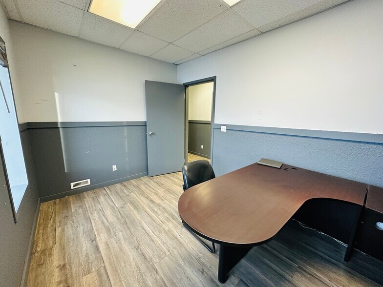 More Photos Of 785001 Township Road 785a, Rycroft Warehouse For Sale