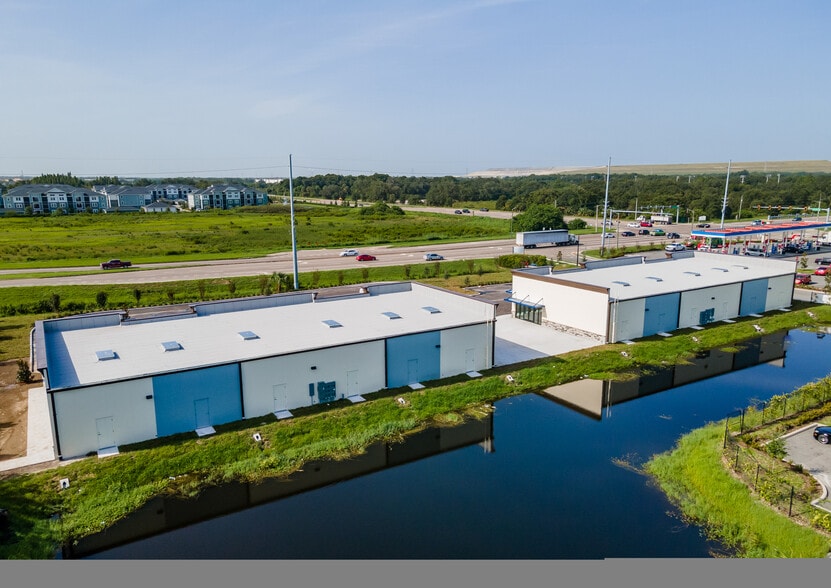 More Photos Of 9070 Progress Blvd, Riverview General Retail For Lease