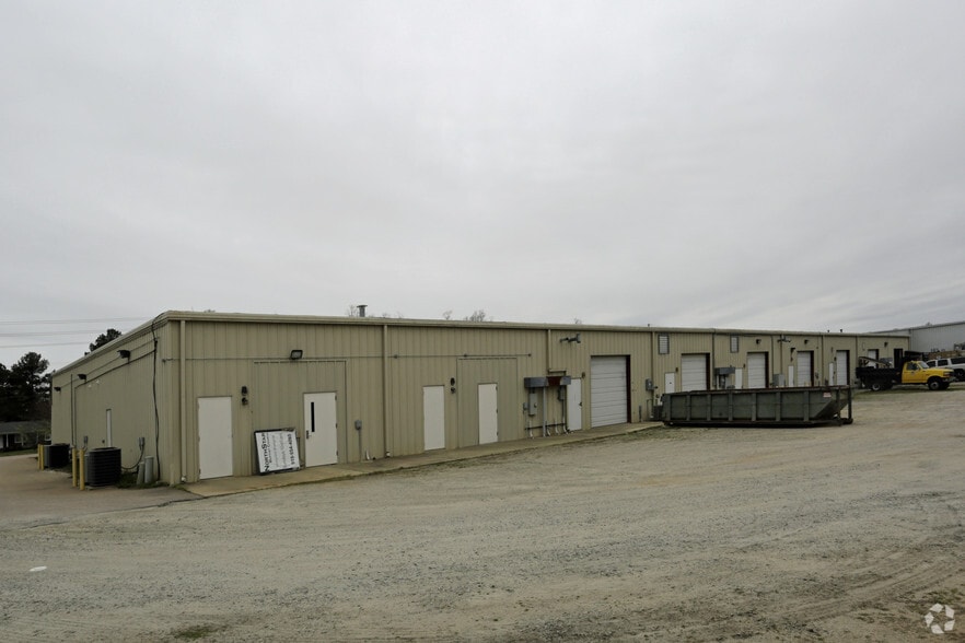 More Photos Of 5240 Hwy 96, Youngsville Light Distribution For Lease
