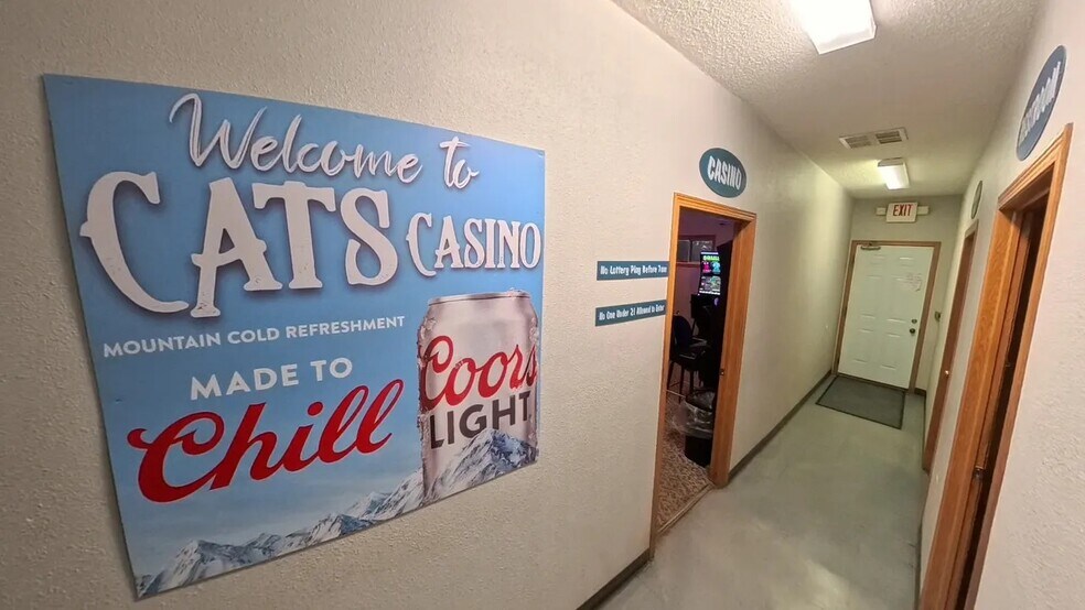 More Photos Of 811 N 2nd Ave, Castlewood Convenience Store For Sale