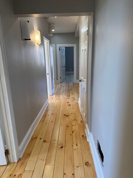 More Photos Of 100 S Main St, Doylestown Freestanding For Lease