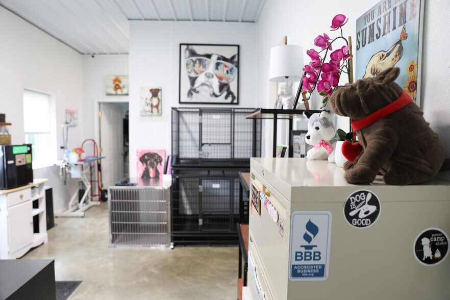 More Photos Of 232 Mine Branch Rd, Crimora Specialty For Sale