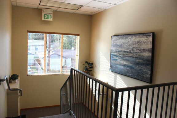More Photos Of 1110 Golf Club Rd SE, Lacey Loft Creative Space For Lease