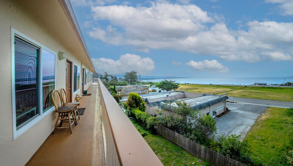 More Photos Of 510 Avenue Alhambra, Half Moon Bay Apartments For Sale