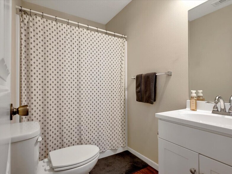 More Photos Of 3205 Sam Rayburn, Brookeland Apartments For Sale