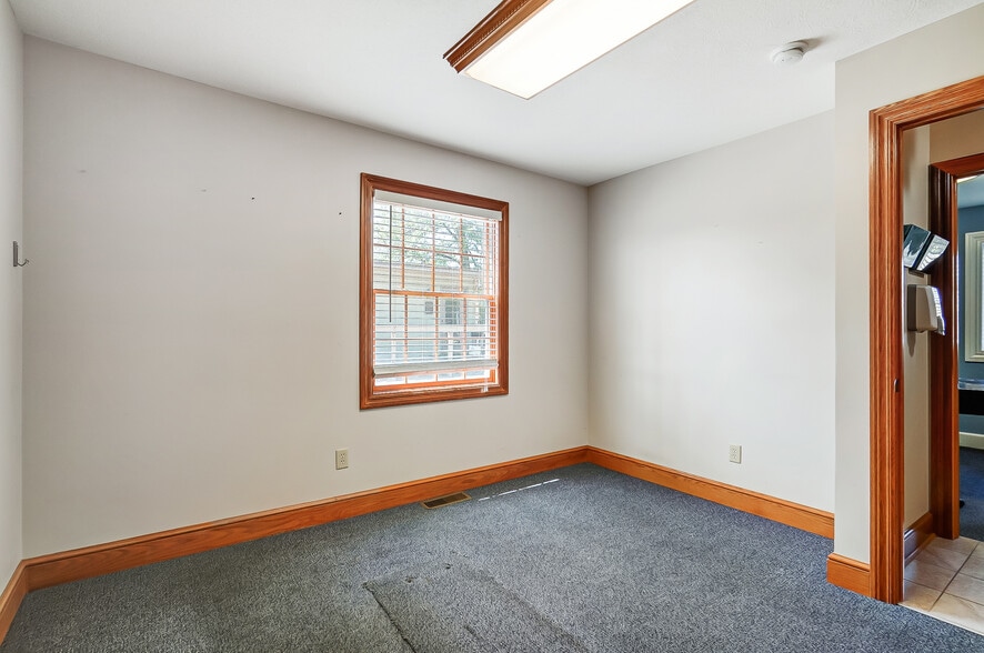 More Photos Of 4961 Cemetery Rd, Hilliard Loft Creative Space For Sale