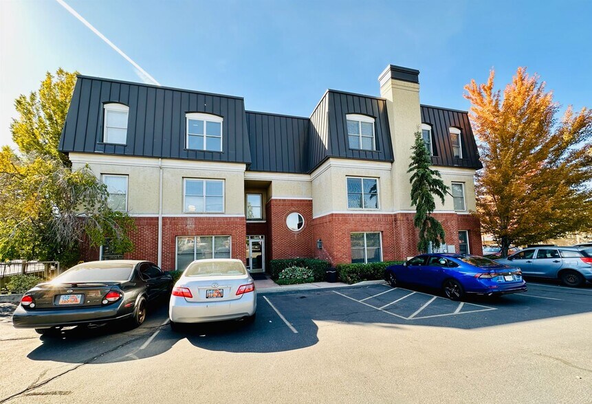 More Photos Of 5882 S 900 E, Murray Office For Lease