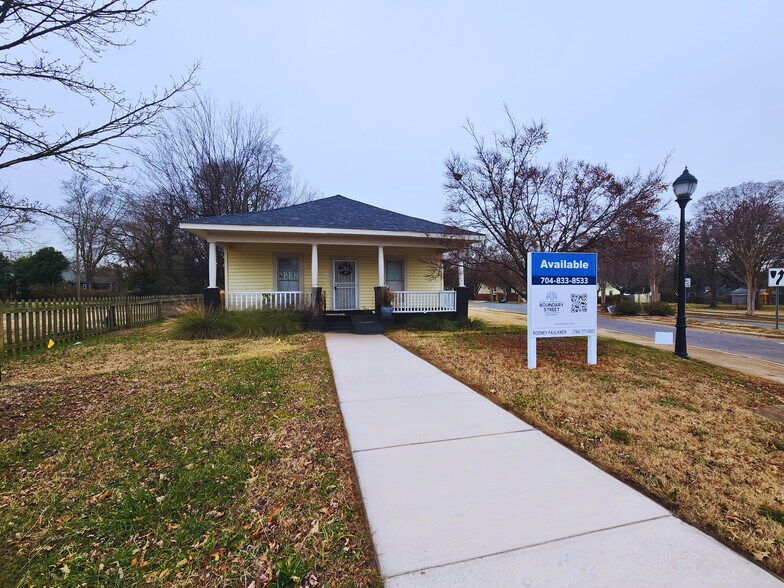 Primary Photo Of 1017 Beatties Ford Rd, Charlotte Loft Creative Space For Lease