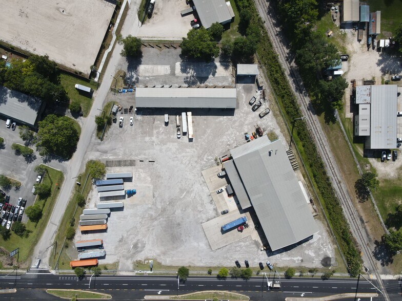 More Photos Of 3535 Rio Grande Ave, Jacksonville Warehouse For Lease
