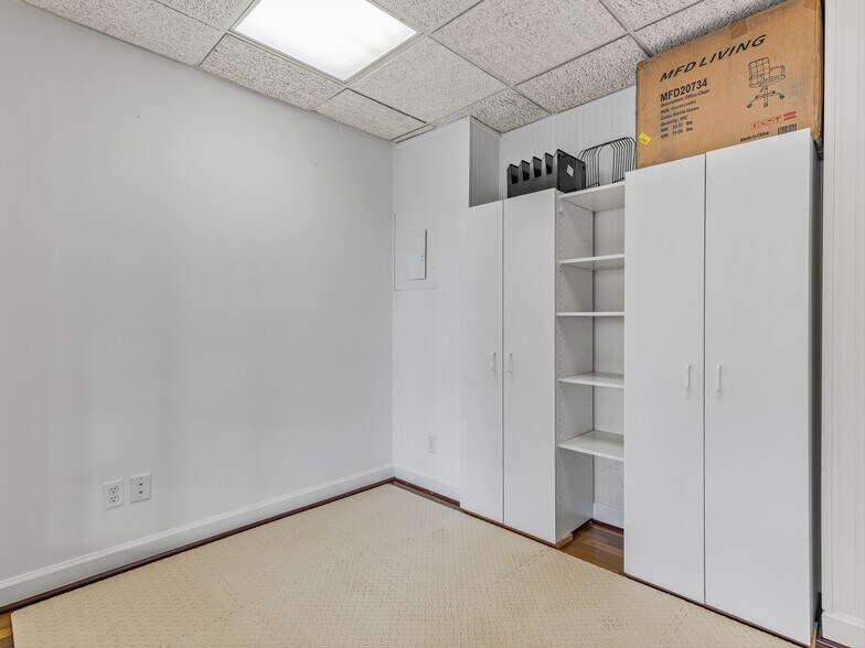 More Photos Of 70 Wall St, Asheville Office For Lease