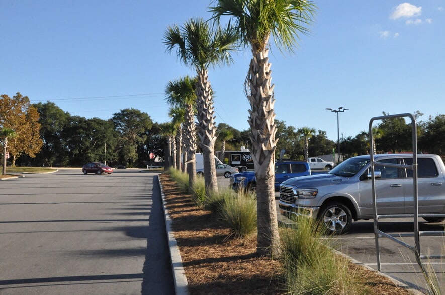 More Photos Of 5060 Dorchester Rd, North Charleston General Retail For Sale