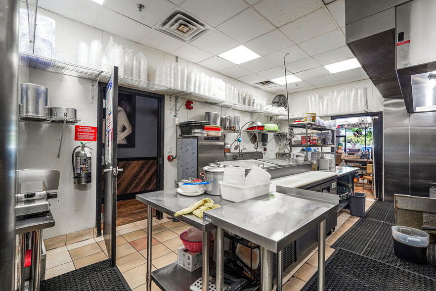 More Photos Of 16760-16836 SW 88th St, Miami General Retail For Lease