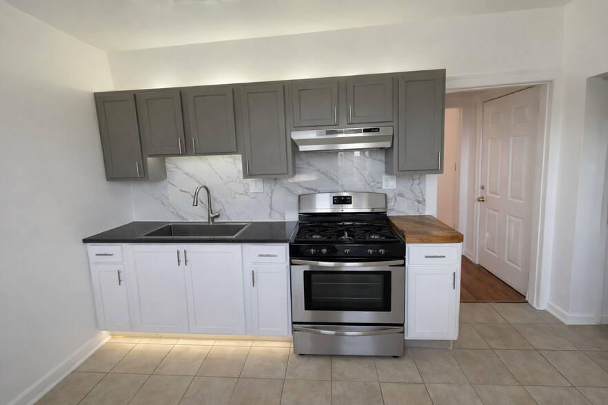 More Photos Of 7836 S Ada St, Chicago Apartments For Sale