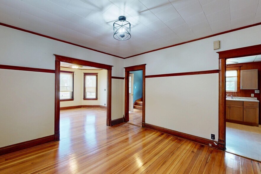 More Photos Of 153 Russell St, Hadley Multifamily For Sale