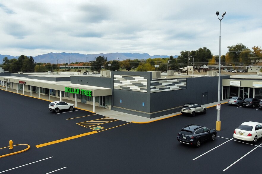 Primary Photo Of 1809 N Circle Dr, Colorado Springs General Retail For Lease