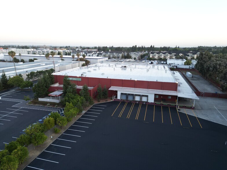 More Photos Of 1885 Las Plumas Ave, San Jose Food Processing For Sale