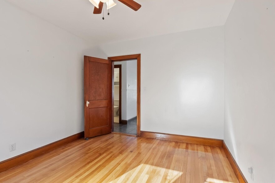 More Photos Of 158 Fairhaven Rd, Worcester Storefront Retail Residential For Sale