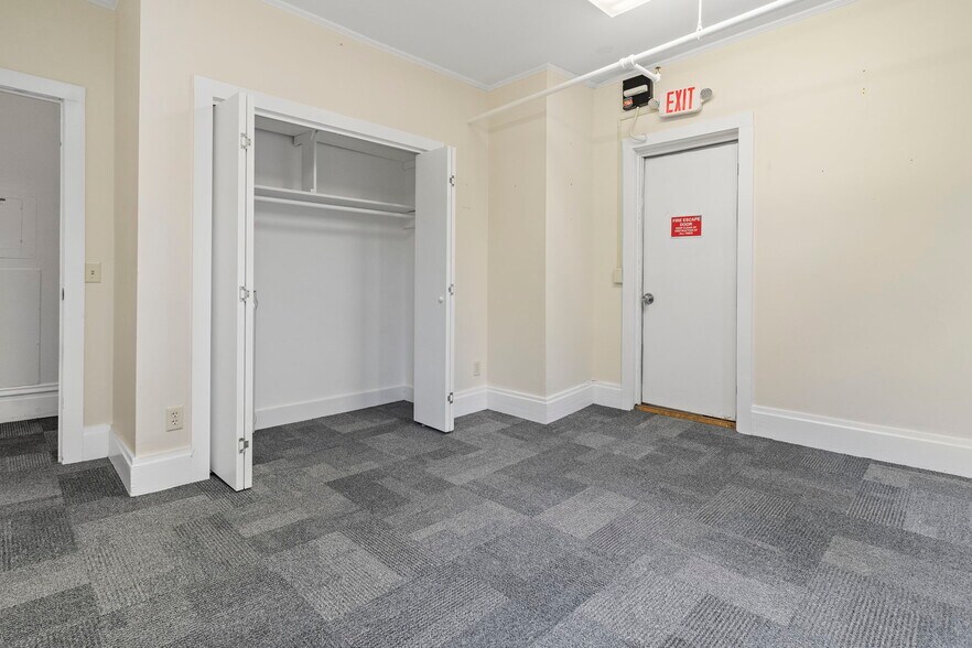 More Photos Of 40 E Main St, Canton Apartments For Sale