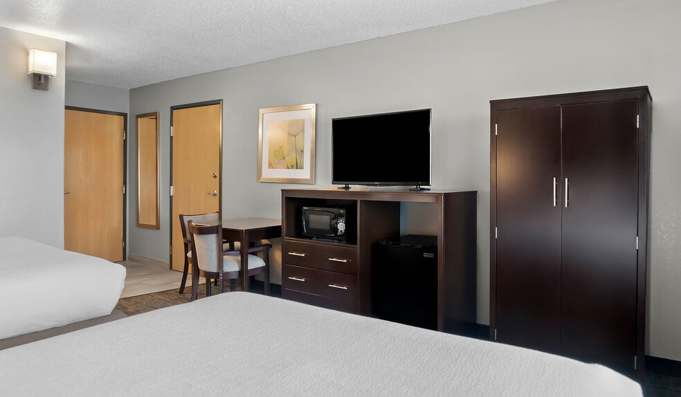 More Photos Of 6075 Hill 23 Dr, Flint Hotel For Sale